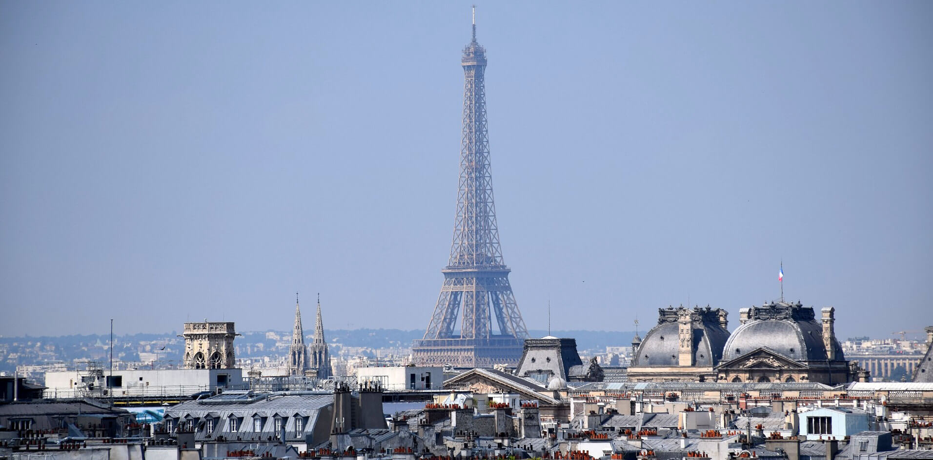 Blick über Paris auf den Eifeltum